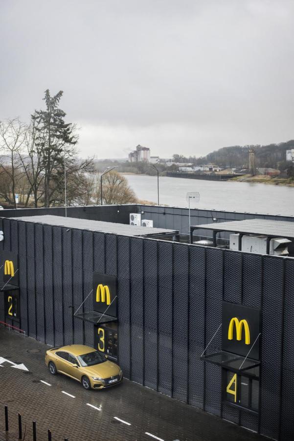 Km Apartamentai Lägenhet Kaunas Exteriör bild